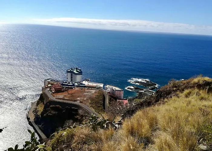 Daire Inside The Wave A