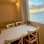 Inside The Wave A Διαμέρισμα *