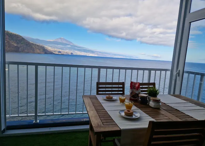 Апартаменты Inside The Wave A *